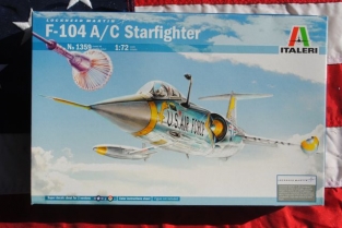Italeri 1359 F-104 A/C STARFIGHTER
